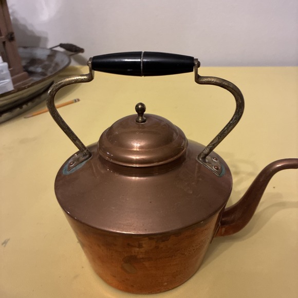 Taurus Made In Portugal Vintage Copper Tea Kettle - Picture 4 of 16